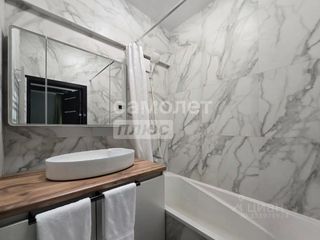 m. Serp i Molot: Apartment, 2-rooms
