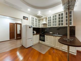m. Smolenskaya: Apartment, 2-rooms