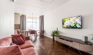 m. Trikotazhnaya: Apartment, 2-rooms