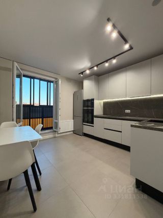 m. Bulvar Dmitriya Donskogo: Apartment, 2-rooms