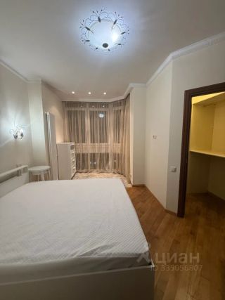m. Lomonosovsky prospekt: Apartment, 2-rooms