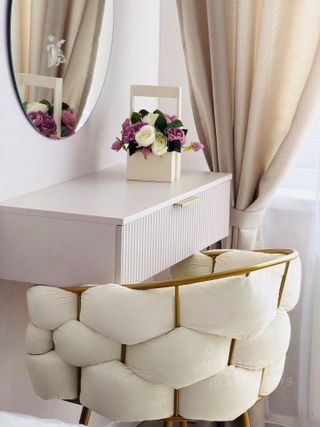 m. Strogino: Apartment, 2-rooms