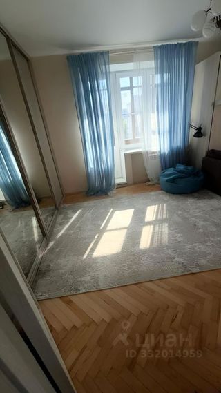 m. Dubrovka: Apartment, 1-rooms