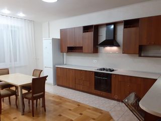m. Khimki: Apartment, 3-rooms