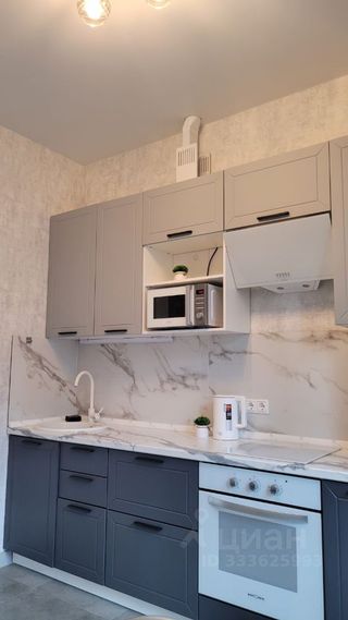 m. ZIL: Apartment, 1-rooms