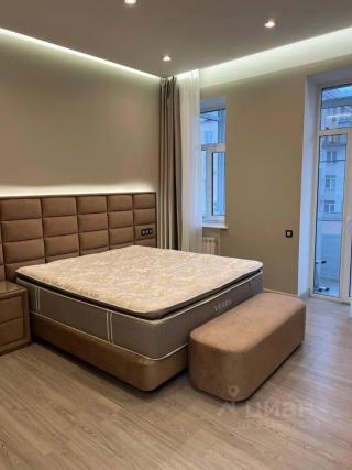 m. Smolenskaya: Apartment, 3-rooms