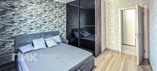m. Lukhmanovskaya: Apartment, 1-rooms