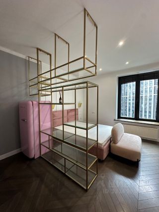 m. Shelepikha: Apartment, studio