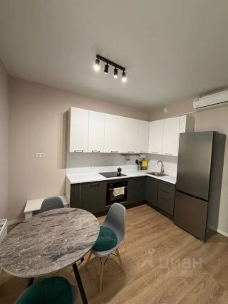 m. Strogino: Apartment, studio