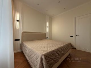 m. ZIL: Apartment, 1-rooms