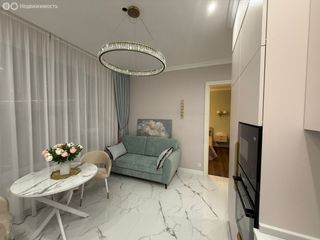 m. Serp i Molot: Apartment, 2-rooms