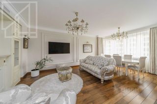 m. Smolenskaya: Apartment, 4-rooms