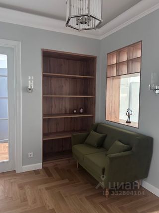 m. Kropotkinskaya: Apartment, 3-rooms