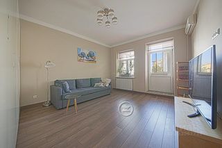 m. Tretyakovskaya: Apartment, 3-rooms