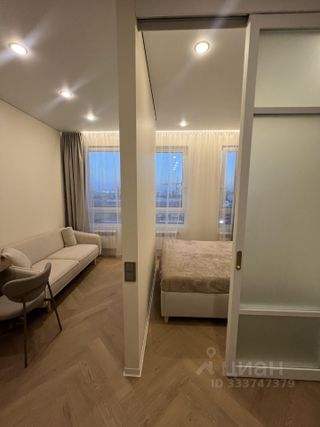 m. Dubrovka: Apartment, studio