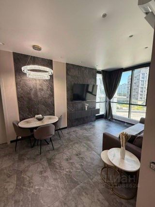 m. ZIL: Apartment, 2-rooms