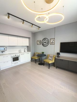 m. Fili: Apartment, studio