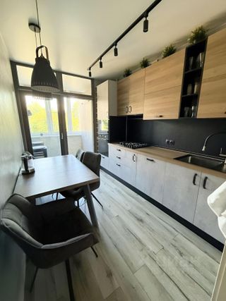 m. Ulitsa 1905 goda: Apartment, 2-rooms