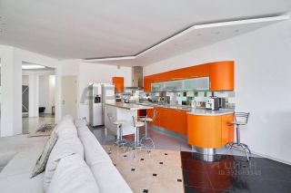 m. Arbatskaya: Apartment, 4-rooms