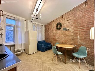 m. Tsvetnoy bulvar: Apartment, 2-rooms