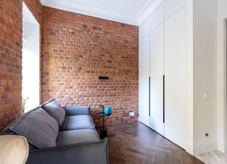 m. Kuznetsky most: Apartment, studio