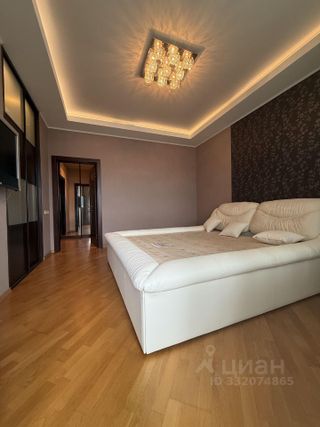 m. Zorge: Apartment, 3-rooms