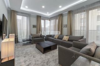 m. Smolenskaya: Apartment, 4-rooms