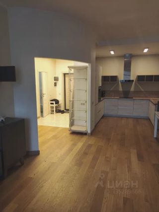 m. Oktyabrskaya: Apartment, 2-rooms