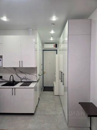 m. Shelepikha: Apartment, studio