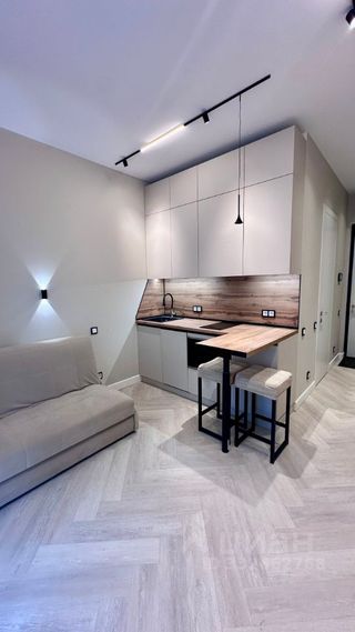 m. Shelepikha: Apartment, studio