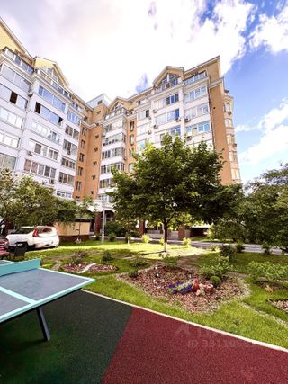 m. Solnechnaya: Apartment, 3-rooms
