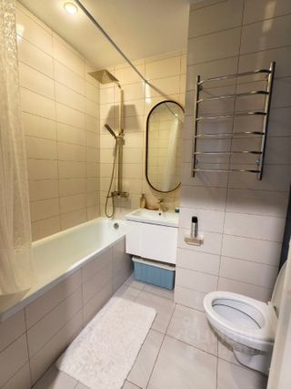 m. ZIL: Apartment, 1-rooms