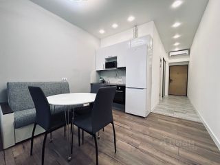 m. Shelepikha: Apartment, studio