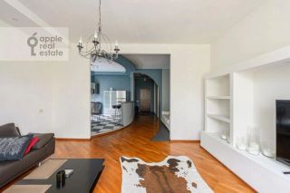 m. Mayakovskaya: Apartment, 2-rooms