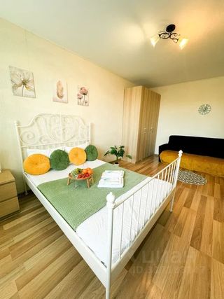 m. Levoberezhnaya: Apartment, 1-rooms