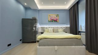 m. Ulitsa 1905 goda: Apartment, 2-rooms