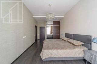 m. Smolenskaya: Apartment, 4-rooms