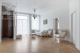 m. Mayakovskaya: Apartment, 3-rooms