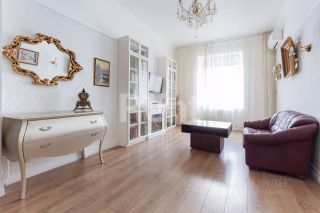 m. Tverskaya: Apartment, 2-rooms