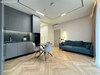 m. Trikotazhnaya: Apartment, 2-rooms