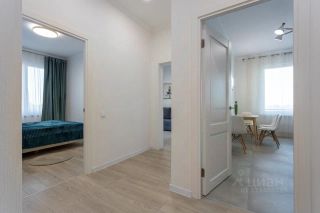 m. Oktyabrskoe pole: Apartment, 2-rooms