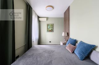 m. Krasnopresnenskaya: Apartment, 2-rooms