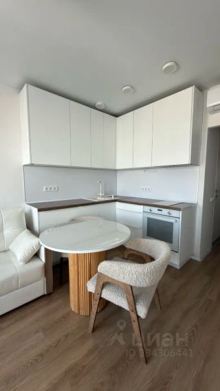 m. Kalitniki: Apartment, studio