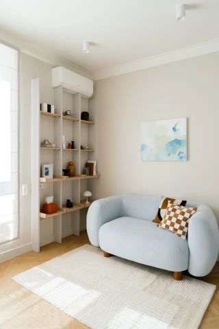 m. Kalitniki: Apartment, studio