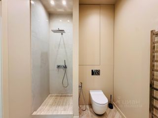 m. ZIL: Apartment, 2-rooms
