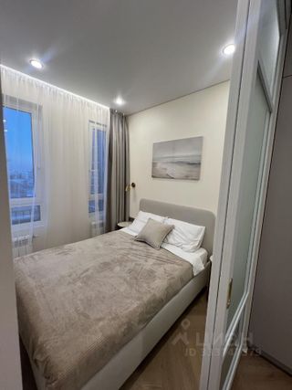 m. Dubrovka: Apartment, studio