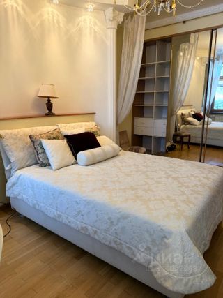 m. Krasnye vorota: Apartment, 2-rooms