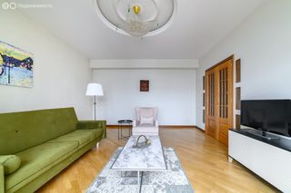 m. Polyanka: Apartment, 2-rooms