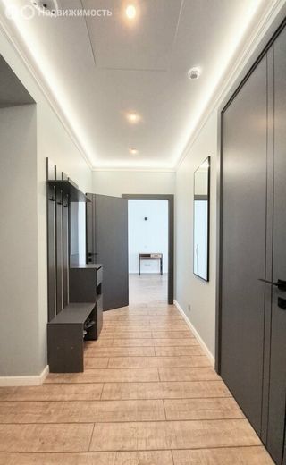 m. Narodnoe Opolchenie: Apartment, 2-rooms