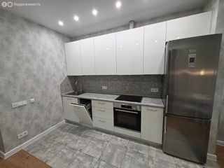 m. Lukhmanovskaya: Apartment, 1-rooms